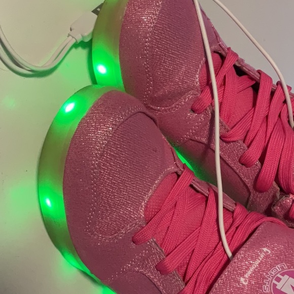 Light up pink sparkle - Picture 10 of 10